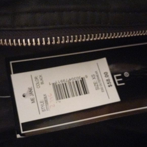 Jacket - Picture 5 of 5